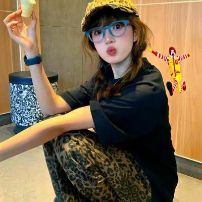 八零偷听女儿心声,全家逆天改命